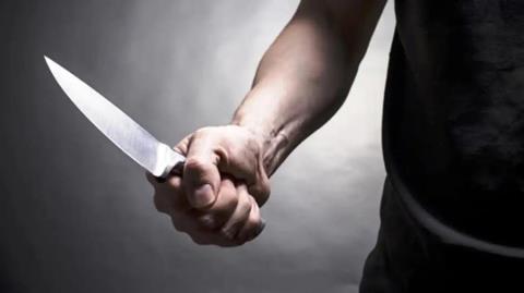 &Chi;&epsilon;&iota;&rho;&omicron;&pi;έ&delta;&epsilon;&sigmaf; &sigma;&epsilon; 24&chi;&rho;&omicron;&nu;&omicron; &gamma;&iota;&alpha; &tau;&eta;&nu; &alpha;&pi;ό&pi;&epsilon;&iota;&rho;&alpha; &phi;ό&nu;&omicron;&upsilon; &sigma;&tau;&eta;&nu; &Lambda;ά&rho;&nu;&alpha;&kappa;&alpha;-&Epsilon;&pi;&iota;&tau;έ&theta;&eta;&kappa;&epsilon; &sigma;&epsilon; 19&chi;&rho;&omicron;&nu;&omicron; &kappa;&alpha;&iota; &tau;&omicron;&nu; &mu;&alpha;&chi;&alpha;ί&rho;&omega;&sigma;&epsilon;