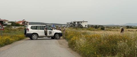 &Kappa;&alpha;&tau;&alpha;&delta;&iota;&kappa;ά&zeta;&omicron;&upsilon;&nu; &tau;&alpha; &kappa;ό&mu;&mu;&alpha;&tau;&alpha; &tau;&iota;&sigmaf; &pi;&rho;&omicron;&kappa;&lambda;ή&sigma;&epsilon;&iota;&sigmaf; &tau;&omega;&nu; &kappa;&alpha;&tau;&omicron;&chi;&iota;&kappa;ώ&nu; &alpha;&rho;&chi;ώ&nu; &sigma;&tau;&eta;&nu; &Pi;ύ&lambda;&alpha;-&Zeta;&eta;&tau;&omicron;ύ&nu; ά&mu;&epsilon;&sigma;&eta; &alpha;&pi;&omicron;&kappa;&lambda;&iota;&mu;ά&kappa;&omega;&sigma;&eta;