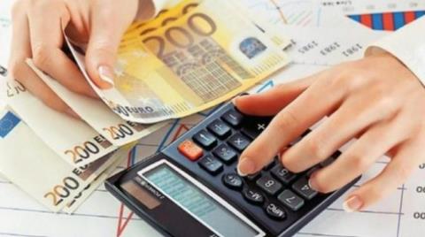 Μερικώς αποδεκτή από την Ολομέλεια της Βουλής η αναπομπή του Προέδρου για καταχρηστικές ρήτρες