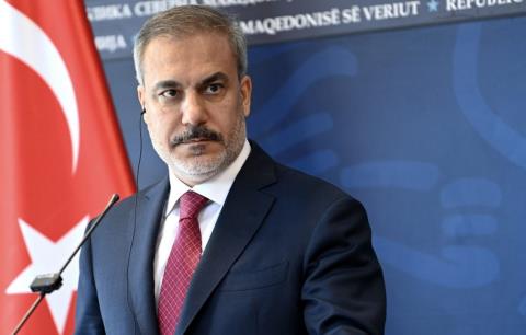 &Phi;&iota;&nu;&tau;ά&nu;: &Tau;&omicron; &Iota;&sigma;&rho;&alpha;ή&lambda; &epsilon;&pi;&iota;&delta;&iota;ώ&kappa;&epsilon;&iota; &nu;&alpha; &alpha;&pi;&omicron;&kappa;&tau;ή&sigma;&epsilon;&iota; &pi;&epsilon;&rho;&iota;&sigma;&sigma;ό&tau;&epsilon;&rho;&alpha; &epsilon;&delta;ά&phi;&eta;