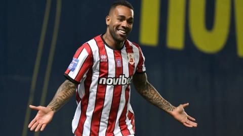 Λάμψη Τεϊσέιρα στο Αγρίνιο-Tα λιοντάρια ανέβηκαν πάνω από τη ζώνη του υποβιβασμού