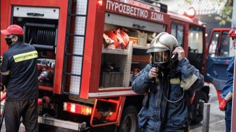 Τραγωδία στην Πάτρα-Άνδρας βρέθηκε νεκρός μέσα σε φλεγόμενο σπίτι