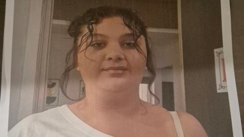 Χάθηκαν τα ίχνη 17χρονης Άννας από το χώρο διαμονής της στη Λευκωσία (pic)