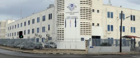 &Sigma;&upsilon;&gamma;&kappa;&lambda;&omicron;&nu;&iota;&sigma;&tau;&iota;&kappa;ή &upsilon;&pi;ό&theta;&epsilon;&sigma;&eta; &sigma;&tau;&eta; &Lambda;&epsilon;&mu;&epsilon;&sigma;ό-&Delta;&epsilon;&kappa;&alpha;&tau;&epsilon;&tau;&rho;ά&chi;&rho;&omicron;&nu;&eta; &kappa;&upsilon;&omicron;&phi;&omicron;&rho;&omicron;ύ&sigma;&epsilon; &kappa;&alpha;&iota; &delta;&epsilon;&nu; &tau;&omicron; &alpha;&nu;&tau;&iota;&lambda;ή&phi;&theta;&eta;&kappa;&epsilon; &mu;έ&chi;&rho;&iota; &tau;&omicron;&nu; &tau;&omicron;&kappa;&epsilon;&tau;ό, &kappa;&alpha;&tau;ή&gamma;&gamma;&epsilon;&iota;&lambda;&epsilon; &beta;&iota;&alpha;&sigma;&mu;ό &alpha;&pi;ό 19&chi;&rho;&omicron;&nu;&omicron;