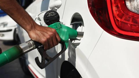 &Sigma;&upsilon;&gamma;&kappa;&rho;&alpha;&tau;&eta;&mu;έ&nu;&eta; &alpha;ύ&xi;&eta;&sigma;&eta; &sigma;&tau;&iota;&sigmaf; &tau;&iota;&mu;έ&sigmaf; &kappa;&alpha;&upsilon;&sigma;ί&mu;&omega;&nu; &kappa;&alpha;&tau;&alpha;&gamma;&rho;ά&phi;&eta;&kappa;&epsilon; &sigma;&tau;&eta;&nu; &Kappa;ύ&pi;&rho;&omicron; &tau;&omicron;&nu; &Mu;ά&rho;&tau;&iota;&omicron;-&Delta;ί&nu;&epsilon;&iota; &sigma;&tau;&omicron;&iota;&chi;&epsilon;ί&alpha;