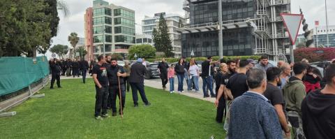 Ά&kappa;&omicron;&upsilon;&sigma;&epsilon; &tau;&iota;&sigmaf; &epsilon;&iota;&sigma;&eta;&gamma;ή&sigma;&epsilon;&iota;&sigmaf; &kappa;&alpha;&iota; &tau;&alpha; &pi;&rho;&omicron;&beta;&lambda;ή&mu;&alpha;&tau;&alpha; &tau;&omega;&nu; &delta;&iota;&alpha;&mu;&alpha;&rho;&tau;&upsilon;&rho;ό&mu;&epsilon;&nu;&omega;&nu; &kappa;&tau;&eta;&nu;&omicron;&tau;&rho;ό&phi;&omega;&nu; &omicron; &Gamma;&rho;&eta;&gamma;&omicron;&rho;ί&omicron;&upsilon;-&laquo;&Theta;&alpha; &alpha;&xi;&iota;&omicron;&lambda;&omicron;&gamma;&eta;&theta;&omicron;ύ&nu; &sigma;&tau;&omicron; &pi;&lambda;&alpha;ί&sigma;&iota;&omicron; &tau;&omicron;&upsilon; &sigma;&upsilon;&nu;&epsilon;&chi;&iota;&zeta;ό&mu;&epsilon;&nu;&omicron;&upsilon;