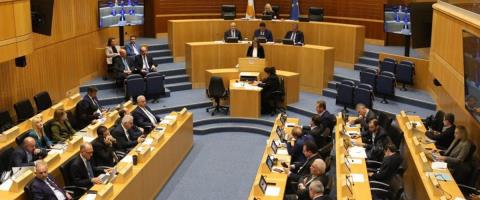 Πέντε αναπομπές σε νόμους για τις εκποιήσεις στην τελευταία Ολομέλεια-Συνέρχεται εκτάκτως η Επιτροπή Οικονομικών