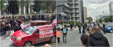 Ανυποχώρητοι οι κτηνοτρόφοι για τις θανατώσεις λόγω αφθώδη πυρετού, κλείνουν τη Ριζοελιά-Δεν θα θέσει θέμα στο Άτυπο Συμβούλιο ο ΠτΔ