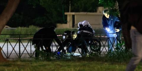Μαχαιρωμένος εντοπίστηκε γιος ταξιάρχου της ΕΛ.ΑΣ. στην Αθήνα-Ψάχνουν τον δράστη οι Αρχές (pics)