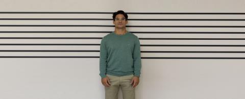 Ο Πάνος Βλάχος παίρνει δημόσια θέση για το πρόστιμο 300€ στους μουσικούς και τραγουδά στον δρόμο