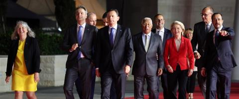 Χαιρέτισαν την αποδέσμευση των 90 δις για την Ουκρανία Μητσοτάκης, Μακρόν και Φρίντριχ Μερτς-«Γενναιόδωρη η φιλοξενία της Κύπρου»