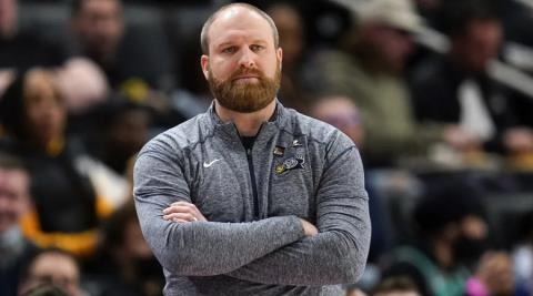 Ο Τέιλορ Τζένκινς νέος προπονητής των Μιλγουόκι Μπακς