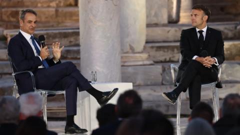 &Mu;&epsilon; &alpha;&nu;&alpha;&phi;&omicron;&rho;έ&sigmaf; &sigma;&tau;&eta;&nu; &Kappa;ύ&pi;&rho;&omicron; &eta; &sigma;&upsilon;&zeta;ή&tau;&eta;&sigma;&eta; &Mu;&eta;&tau;&sigma;&omicron;&tau;ά&kappa;&eta; &mu;&epsilon; &Mu;&alpha