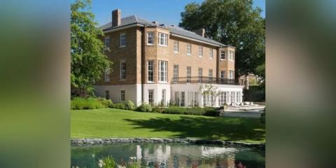 Πλήρωσε 358 εκατ. για έπαυλη με λίμνη και τον μεγαλύτερο κήπο μετά το Μπάκιγχαμ-Αποκαλύφθηκε ο μυστηριώδης αγοραστής