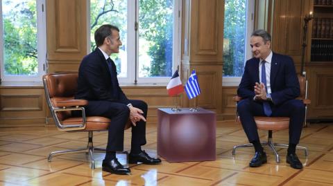 Το βίντεο-αντίο του Μακρόν στην Αθήνα με την ατάκα για την Τουρκία που σημάδεψε την επίσκεψή του