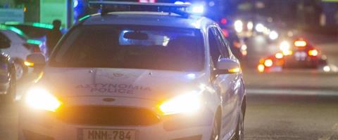 Χειροπέδες σε 50χρονο για την επίθεση και ληστεία 20χρονου στη μέση του δρόμου