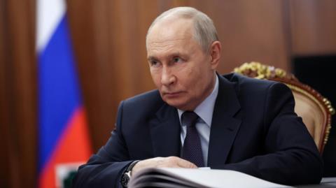 O Πούτιν υποδέχεται τον Αραγτσί στη Μόσχα εν μέσω αδιεξόδου στις συνομιλίες του Ιράν με τις ΗΠΑ