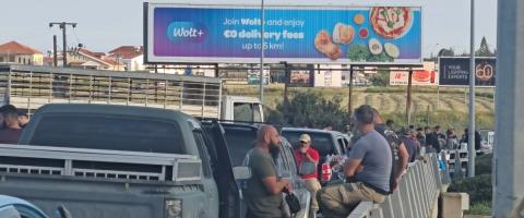 &Epsilon;&nu;&alpha;&lambda;&lambda;&alpha;&kappa;&tau;&iota;&kappa;ή &pi;&rho;ό&tau;&alpha;&sigma;&eta; &kappa;&tau;&eta;&nu;&omicron;&tau;&rho;ό&phi;&omega;&nu; &gamma;&iota;&alpha; &tau;&iota;&sigmaf; &theta;&alpha;&nu;&alpha;&tau;ώ&sigma;&epsilon;&iota;&sigmaf; &pi;&rho;&omicron;&sigmaf; &tau;&eta;&nu; &Epsilon;&Epsilon;, &mu;&epsilon;&tau;ά &tau;&omicron; ό&chi;&iota; &tau;&omicron;&upsilon; &Pi;&rho;&omicron;&epsilon;&delta;&rho;&iota;&kappa;&omicron;ύ-&Alpha;&pi;&omicron;&phi;&alpha;&sigma;ί&zeta;&omicron;&upsilon;&nu; &tau;&alpha; &epsilon;&pi;ό&mu;&epsilon;&nu;ά &tau;&omicron;&upsilon;&sigmaf; &beta;ή&mu;&alpha;&tau;&alpha;