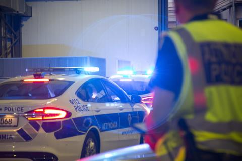 &Delta;&epsilon;&kappa;&alpha;&tau;&rho;&epsilon;ί&sigmaf; &sigma;&upsilon;&lambda;&lambda;ή&psi;&epsilon;&iota;&sigmaf; &mu;&epsilon;&tau;ά &alpha;&pi;ό &epsilon;&pi;&iota;&chi;&epsilon;&iota;&rho;ή&sigma;&epsilon;&iota;&sigmaf; &tau;&eta;&sigmaf; &Alpha;&sigma;&tau;&upsilon;&nu;&omicron;&mu;ί&alpha;&sigmaf;-&Mu;&iota;&alpha; &kappa;&alpha;&tau;&alpha;&gamma;&gamma;&epsilon;&lambda;ί&alpha; &gamma;&iota;&alpha; ά&delta;&epsilon;&iota;&alpha; &lambda;&epsilon;&iota;&tau;&omicron;&upsilon;&rho;&gamma;&epsilon;ί&alpha;&sigmaf; &upsilon;&pi;&omicron;&sigma;&tau;&alpha;&tau;&iota;&kappa;&omicron;ύ