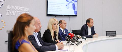 &Theta;έ&tau;&epsilon;&iota; &tau;&omicron; &delta;ί&lambda;&eta;&mu;&mu;&alpha; &tau;&omega;&nu; &beta;&omicron;&upsilon;&lambda;&epsilon;&upsilon;&tau;&iota;&kappa;ώ&nu; &epsilon;&kappa;&lambda;&omicron;&gamma;ώ&nu; &kappa;&alpha;&iota; &sigma;&tau;έ&lambda;&nu;&epsilon;&iota; &sigma;&alpha;&phi;έ&sigmaf; &mu;ή&nu;&upsilon;&mu;&alpha; &sigma;&tau;&omicron;&upsilon;&sigmaf; &psi;&eta;&phi;&omicron;&phi;ό&rho;&omicron;&upsilon;&sigmaf; &omicron; &Delta;&Eta;&Sigma;&Upsilon;-&laquo;&Delta;&epsilon;&nu; &mu;&pi;&omicron;&rho;&epsilon;ί &nu;&alpha; &tau;&iota;&sigmaf; &kappa;&epsilon;&rho;&delta;ί&sigma;&epsilon;&iota; &tau;&omicron; &Alpha;&Kappa;&Epsilon;&Lambda;