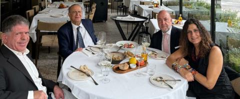 Ευχαρίστησε με γεύμα τους προτείνοντες και υποστηρίζοντες την υποψηφιότητά του ο Γ. Παμπορίδης-Εξέχουσες προσωπικότητες στο πλευρό του