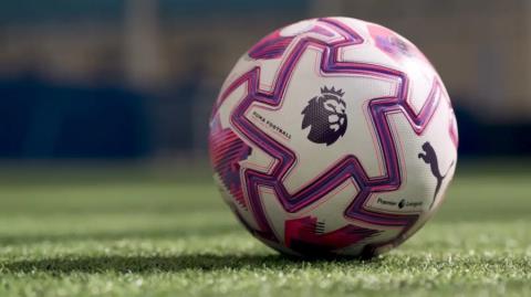 Από την Premier League στην καταστροφή-Πρώην σούπερ αστέρας εισέβαλε μεθυσμένος σε κατάστημα και τα έσπασε όλα!