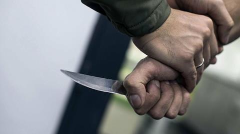 Καυγάς σε νυχτερινό κέντρο στη Λεμεσό οδήγησε πέντε πρόσωπα στο νοσοκομείο-Έβγαλαν από μαχαίρια μέχρι ξύλα