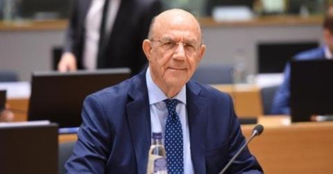 H K&upsilon;&pi;&rho;&iota;&alpha;&kappa;ή &Pi;&rho;&omicron;&epsilon;&delta;&rho;ί&alpha; &phi;&iota;&lambda;&omicron;&xi;&epsilon;&nu;&epsilon;ί &tau;&eta;&nu; ά&tau;&upsilon;&pi;&eta; &Sigma;&upsilon;&nu;ά&nu;&tau;&eta;&sigma;&eta; &tau;&omicron;&upsilon; &Sigma;&upsilon;&mu;&beta;&omicron;&upsilon;&lambda;ί&omicron;&upsilon; &Omicron;&iota;&kappa;&omicron;&nu;&omicron;&mu;&iota;&kappa;ώ&nu; &kappa;&alpha;&iota; &Delta;&eta;&mu;&omicron;&sigma;&iota;&omicron;&nu;&omicron;&mu;&iota;&kappa;ώ&nu; &Upsilon;&pi;&omicron;&theta;έ&sigma;&epsilon;&omega;&nu; (ECOFIN)