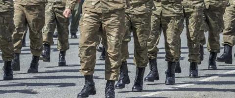 Προσπάθειες αποσωλήνωσης του στρατιώτη που νοσηλεύεται στην Εντατική με μηνιγγίτιδα-Επταήμερη... καραντίνα στη συγκεκριμένη μονάδα