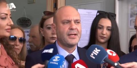 &Chi;. &Chi;&rho;ί&sigma;&tau;&omicron;&upsilon;: &Tau;&omicron; &Epsilon;&Lambda;&Alpha;&Mu; &epsilon;ί&nu;&alpha;&iota; έ&tau;&omicron;&iota;&mu;&omicron; &nu;&alpha; &alpha;&nu;&alpha;&lambda;ά&beta;&epsilon;&iota; &tau;&iota;&sigmaf; ό&pi;&omicron;&iota;&epsilon;&sigmaf; &epsilon;&upsilon;&theta;ύ&nu;&epsilon;&sigmaf; &tau;&omicron;ύ &alpha;&nu;&alpha;&theta;έ&sigma;&epsilon;&iota; &omicron; &kappa;&upsilon;&pi;&rho;&iota;&alpha;&kappa;ό&sigmaf; &lambda;&alpha;ό&sigmaf;
