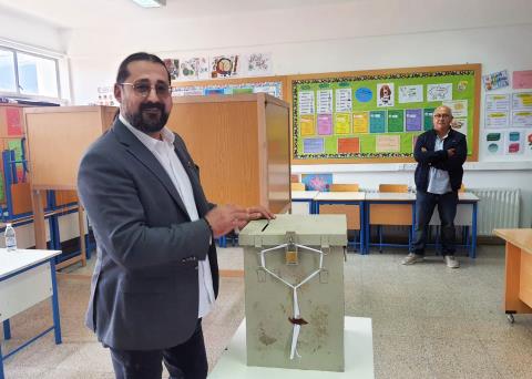 &Alpha;. &Chi;&rho;&iota;&sigma;&tau;&omicron;&phi;ή: &Delta;ό&xi;&alpha; &kappa;&alpha;&iota; &tau;&iota;&mu;ή &sigma;&tau;&omicron;&nu; &epsilon;&rho;&gamma;&alpha;&zeta;ό&mu;&epsilon;&nu;&omicron; &lambda;&alpha;ό &tau;&eta;&sigmaf; &Kappa;ύ&pi;&rho;&omicron;&upsilon;