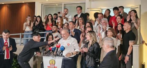 &Nu;έ&alpha; &sigma;&epsilon;&lambda;ί&delta;&alpha; &gamma;&iota;&alpha; &tau;&omicron; &Alpha;&Kappa;&Epsilon;&Lambda; &beta;&lambda;έ&pi;&epsilon;&iota; &omicron; &Sigma;&tau;&epsilon;&phi;ά&nu;&omicron;&upsilon; &mu;&epsilon;&tau;ά &tau;&alpha; &alpha;&pi;&omicron;&tau;&epsilon;&lambda;έ&sigma;&mu;&alpha;&tau;&alpha; &tau;&eta;&sigmaf; &kappa;ά&lambda;&pi;&eta;&sigmaf;-&laquo;&Alpha;&nu;&alpha;&sigma;&tau;&rho;έ&psi;&alpha;&mu;&epsilon; &mu;&iota;&alpha; &kappa;&alpha;&theta;&omicron;&delta;&iota;&kappa;ή &pi;&omicron;&rho;&epsilon;ί&alpha; &pi;&omicron;&lambda;&lambda;ώ&nu; &chi;&rho;ό&nu;&omega;&nu;&raquo;
