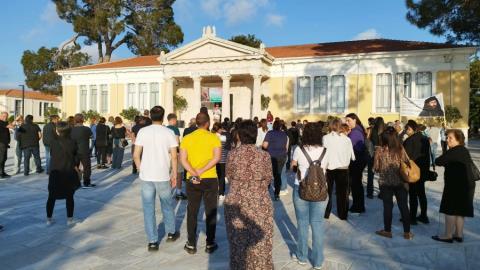 &Delta;&iota;&alpha;&mu;&alpha;&rho;&tau;&upsilon;&rho;ί&alpha; &upsilon;&pi;&omicron;&sigma;&tau;&eta;&rho;&iota;&kappa;&tau;ώ&nu; &Tau;&upsilon;&chi;&iota;&kappa;&omicron;ύ έ&xi;&omega; &alpha;&pi;ό &tau;&omicron; &Delta;&eta;&mu;&omicron;&tau;&iota;&kappa;ό &Mu;έ&gamma;&alpha;&rho;&omicron; &Pi;ά&phi;&omicron;&upsilon;-&Alpha;&nu;&tau;ί&theta;&epsilon;&tau;&omicron;&iota; &mu;&epsilon; &tau;&eta;&nu; &pi;&lambda;ή&rho;&omega;&sigma;&eta; &tau;&omicron;&upsilon; &Mu;&eta;&tau;&rho;&omicron;&pi;&omicron;&lambda;&iota;&tau;&iota;&kappa;&omicron;ύ &Theta;&rho;ό&nu;&omicron;&upsilon;