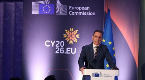 &Nu;. &Delta;&alpha;&mu;&iota;&alpha;&nu;&omicron;ύ: &Kappa;&rho;ί&sigma;&iota;&mu;&omicron; &tau;&omicron; &delta;&iota;ά&sigma;&tau;&eta;&mu;&alpha; &gamma;&iota;&alpha; &alpha;&nu;&tau;&alpha;&gamma;&omega;&nu;&iota;&sigma;&tau;&iota;&kappa;ό&tau;&eta;&tau;&alpha; &Epsilon;&Epsilon;