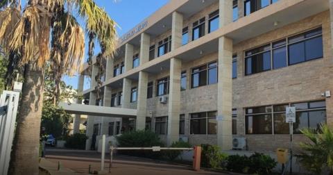 &Sigma;&tau;&iota;&sigmaf; 3 &Iota;&omicron;&upsilon;&nu;ί&omicron;&upsilon; &eta; &epsilon;&pi;ό&mu;&epsilon;&nu;&eta; &delta;&iota;&kappa;ά&sigma;&iota;&mu;&omicron;&sigmaf; &gamma;&iota;&alpha; &upsilon;&pi;ό&theta;&epsilon;&sigma;&eta; &beta;&alpha;&sigma;&alpha;&nu;&iota;&sigma;&mu;ώ&nu; &sigma;&tau;&eta;&nu; &Pi;ύ&lambda;&alpha;