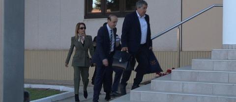 &Epsilon;&nu;ώ&pi;&iota;&omicron;&nu; &tau;&omicron;&upsilon; &Kappa;&alpha;&kappa;&omicron;&upsilon;&rho;&gamma;&iota;&omicron;&delta;&iota;&kappa;&epsilon;ί&omicron;&upsilon; &omicron; &Phi;&alpha;ί&delta;&omega;&nu;&omicron;&sigmaf;-&Theta;&alpha; &kappa;&lambda;&eta;&theta;&epsilon;ί &nu;&alpha; &alpha;&pi;&alpha;&nu;&tau;ή&sigma;&epsilon;&iota; &pi;&alpha;&rho;&alpha;&delta;&omicron;&chi;ή ή &mu;&eta; &tau;&omega;&nu; &kappa;&alpha;&tau;&eta;&gamma;&omicron;&rho;&iota;ώ&nu; &gamma;&iota;&alpha; &tau;&eta;&nu; &upsilon;&pi;ό&theta;&epsilon;&sigma;&eta; &beta;&iota;&alpha;&sigma;&mu;&omicron;ύ