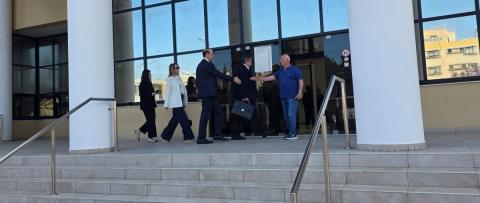 &Delta;&iota;&kappa;&alpha;&sigma;&tau;ή&sigmaf; &tau;&omicron;&upsilon; &Kappa;&alpha;&kappa;&omicron;&upsilon;&rho;&gamma;&iota;&omicron;&delta;&iota;&kappa;&epsilon;ί&omicron;&upsilon; &zeta;ή&tau;&eta;&sigma;&epsilon; &nu;&alpha; &epsilon;&xi;&alpha;&iota;&rho;&epsilon;&theta;&epsilon;ί &alpha;&pi;ό &tau;&eta; &delta;ί&kappa;&eta; &gamma;&iota;&alpha; &tau;&omicron;&nu; &Phi;&alpha;ί&delta;&omega;&nu;&alpha;, &upsilon;&pi;ά&rho;&chi;&omicron;&upsilon;&nu;&hellip; &pi;&rho;&omicron;&eta;&gamma;&omicron;ύ&mu;&epsilon;&nu;&alpha;-&Omicron;&iota; &tau;&rho;&epsilon;ί&sigmaf; &lambda;ό&gamma;&omicron;&iota; &pi;&omicron;&upsilon; έ&theta;&epsilon;&sigma;&epsilon; &kappa;&alpha;&iota;