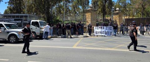 &Delta;&iota;&alpha;&delta;&omicron;&chi;&iota;&kappa;έ&sigmaf; &sigma;&upsilon;&sigma;&kappa;έ&psi;&epsilon;&iota;&sigmaf; &sigma;&tau;&omicron; &Pi;&rho;&omicron;&epsilon;&delta;&rho;&iota;&kappa;ό &tau;&eta;&nu; &Tau;&rho;ί&tau;&eta; &gamma;&iota;&alpha; &alpha;&phi;&theta;ώ&delta;&eta; &pi;&upsilon;&rho;&epsilon;&tau;ό-&Epsilon;&pi;ί &tau;ά&pi;&eta;&tau;&omicron;&sigmaf; &eta; &epsilon;&pi;&iota;&delta;&eta;&mu;&iota;&omicron;&lambda;&omicron;&gamma;&iota;&kappa;ή &epsilon;&iota;&kappa;ό&nu;&alpha; &kappa;&alpha;&iota; ό&sigma;&alpha; &zeta;&eta;&tau;&omicron;ύ&nu; &omicron;&iota; &kappa;&tau;&eta;&nu;&omicron;&tau;&rho;ό&phi;&omicron;&iota;