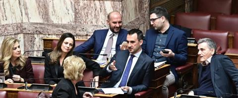 Την Τρίτη διαλύεται η Κοινοβουλευτική Ομάδα της Νέας Αριστεράς-Ανεξαρτητοποιούνται Χαρίτσης, Αχτσιόγλου, Ηλιόπουλος, Τζανακόπουλος