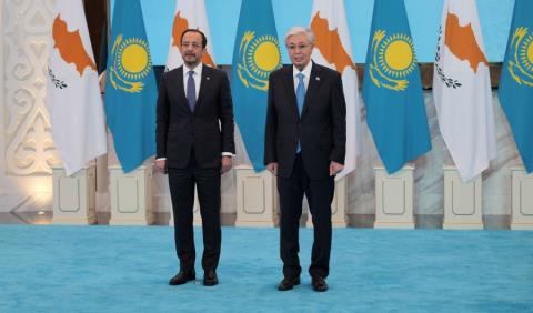 &Epsilon;&tau;&omicron;&iota;&mu;ό&tau;&eta;&tau;&alpha; &Lambda;&epsilon;&upsilon;&kappa;&omega;&sigma;ί&alpha;&sigmaf; &gamma;&iota;&alpha; &epsilon;&nu;&delta;&upsilon;&nu;ά&mu;&omega;&sigma;&eta; &sigma;&upsilon;&nu;&epsilon;&rho;&gamma;&alpha;&sigma;ί&alpha;&sigmaf; &epsilon;&xi;έ&phi;&rho;&alpha;&sigma;&epsilon; &omicron; &Chi;&rho;&iota;&sigma;&tau;&omicron;&delta;&omicron;&upsilon;&lambda;ί&delta;&eta;&sigmaf; &sigma;&tau;&omicron;&nu; &Pi;&rho;ό&epsilon;&delta;&rho;&omicron; &tau;&omicron;&upsilon; &Kappa;&alpha;&zeta;&alpha;&kappa;&sigma;&tau;ά&nu;