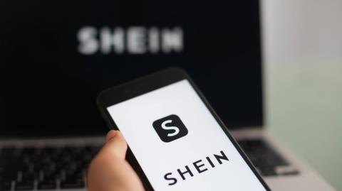 &Pi;&rho;ό&sigma;&tau;&iota;&mu;&alpha; 22 &epsilon;&kappa;&alpha;&tau;&omicron;&mu;&mu;&upsilon;&rho;ί&omega;&nu; &epsilon;&upsilon;&rho;ώ &sigma;&tau;&eta; Shein &alpha;&pi;ό &tau;&eta; &Gamma;&alpha;&lambda;&lambda;ί&alpha;, &eta; &epsilon;&tau;&alpha;&iota;&rho;&epsilon;ί&alpha; &theta;&alpha; &pi;&rho;&omicron;&sigma;&phi;ύ&gamma;&epsilon;&iota; &kappa;&alpha;&tau;ά &tau;&eta;&sigmaf; &alpha;&pi;ό&phi;&alpha;&sigma;&eta;&sigmaf;