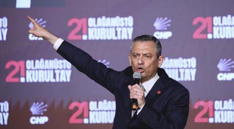 &Alpha;&phi;ή&nu;&epsilon;&iota; &alpha;&nu;&omicron;&iota;&chi;&tau;ό &tau;&omicron; &epsilon;&nu;&delta;&epsilon;&chi;ό&mu;&epsilon;&nu;&omicron; &gamma;&iota;&alpha; &delta;&eta;&mu;&iota;&omicron;&upsilon;&rho;&gamma;ί&alpha; &nu;έ&omicron;&upsilon; &kappa;ό&mu;&mu;&alpha;&tau;&omicron;&sigmaf; &omicron; &Omicron;&zeta;έ&lambda;-Έ&tau;&omicron;&iota;&mu;&omicron;&sigmaf; &gamma;&iota;&alpha; &delta;&iota;ά&lambda;&omicron;&gamma;&omicron; &mu;&epsilon; &tau;&omicron;&nu; &Kappa;&iota;&lambda;&iota;&nu;&tau;&sigma;ά&rho;&omicron;&gamma;&lambda;&omicron;&upsilon;