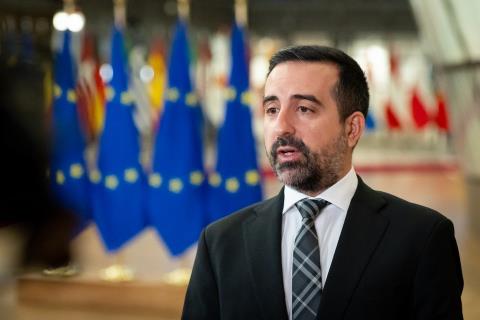N. &Iota;&omega;&alpha;&nu;&nu;ί&delta;&eta;&sigmaf;: &Sigma;&tau;&iota;&sigmaf; 12 &Iota;&omicron;&upsilon;&nu;ί&omicron;&upsilon; &sigma;&tau;&eta;&nu; &Kappa;ύ&pi;&rho;&omicron; Ά&tau;&upsilon;&pi;&eta; &Upsilon;&pi;&omicron;&upsilon;&rho;&gamma;&iota;&kappa;ή &Sigma;ύ&nu;&omicron;&delta;&omicron; &gamma;&iota;&alpha; &epsilon;&phi;&alpha;&rho;&mu;&omicron;&gamma;ή &Sigma;&upsilon;&mu;&phi;ώ&nu;&omicron;&upsilon; &Mu;&epsilon;&tau;&alpha;&nu;ά&sigma;&tau;&epsilon;&upsilon;&sigma;&eta;&sigmaf;