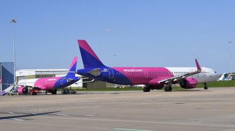 Wizz Air: Αυξάνει κατά 57.500 τις θέσεις για τις θερινές πτήσεις και επαναφέρει νωρίτερα το δρομολόγιο Λάρνακα-Αθήνα