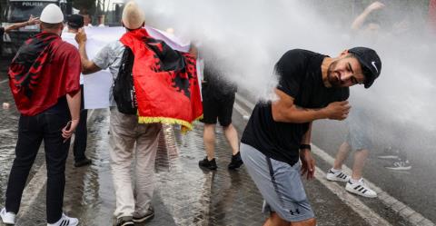 &Mu;&alpha;&zeta;&iota;&kappa;έ&sigmaf; &delta;&iota;&alpha;&delta;&eta;&lambda;ώ&sigma;&epsilon;&iota;&sigmaf; &sigma;&tau;&eta;&nu; &Alpha;&lambda;&beta;&alpha;&nu;ί&alpha; &gamma;&iota;&alpha; &tau;&omicron; &theta;έ&rho;&epsilon;&tau;&rho;&omicron; &tau;&omicron;&upsilon; &gamma;&alpha;&mu;&pi;&rho;&omicron;ύ &tau;&omicron;&upsilon; &Tau;&rho;&alpha;&mu;&pi;-&Sigma;&tau;&omicron; &sigma;&tau;ό&chi;&alpha;&sigma;&tau;&rho;&omicron; &eta; &kappa;&upsilon;&beta;έ&rho;&nu;&eta;&sigma;