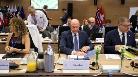 &Mu;. &Kappa;&epsilon;&rho;&alpha;&upsilon;&nu;ό&sigmaf;: &Epsilon;&upsilon;&rho;&epsilon;ί&alpha; &upsilon;&pi;&omicron;&sigma;&tau;ή&rho;&iota;&xi;&eta; &gamma;&iota;&alpha; &delta;&upsilon;&nu;&alpha;&tau;ό&tau;&eta;&tau;&alpha; &Epsilon;&upsilon;&rho;&omega;&pi;&alpha;ί&omega;&nu; &nu;&alpha; &epsilon;&rho;&gamma;ά&zeta;&omicron;&nu;&tau;&alpha;&iota; &sigma;&tau;&omicron;&nu; &tau;ό&pi;&omicron; &tau;&omicron;&upsilon;&sigmaf;