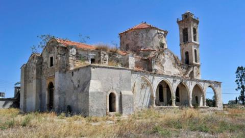 &Pi;&rho;&omicron;&gamma;&rho;&alpha;&mu;&mu;&alpha;&tau;ί&zeta;&omicron;&nu;&tau;&alpha;&iota; έ&rho;&gamma;&alpha; &gamma;&iota;&alpha; &epsilon;&kappa;&kappa;&lambda;&eta;&sigma;ί&epsilon;&sigmaf; &sigma;&tau;&alpha; &kappa;&alpha;&tau;&epsilon;&chi;ό&mu;&epsilon;&nu;&alpha;-&laquo;&Epsilon;&rho;&gamma;&alpha;&sigma;ί&epsilon;&sigmaf; &pi;&rho;&alpha;&gamma;&mu;&alpha;&tau;&omicron;&pi;&omicron;&iota;&omicron;ύ&nu;&tau;&alpha;&iota; &sigma;&epsilon; &pi;έ&rho;&alpha;&nu;&nbsp;&alpha;&pi;ό 70 &kappa;&omicron;&iota;&mu;&eta;&tau;ή&rho;&iota;&alpha;&raquo;