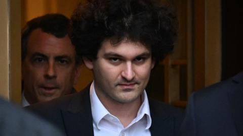 Χάρη από τον Τραμπ ζήτησε ο καταδικασμένος μεγιστά
