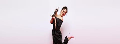 &Eta; ROSALIA &mu;&epsilon; custom Calvin Klein Collection &sigma;&tau;&alpha; Ivor Novello Awards