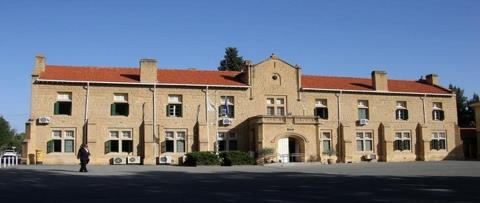 &Pi;&upsilon;&rho; &kappa;&alpha;&iota; &mu;&alpha;&nu;ί&alpha; &omicron;&iota; &delta;&iota;&kappa;&eta;&gamma;ό&rho;&omicron;&iota;-&Upsilon;&pi;ό&kappa;&epsilon;&iota;&nu;&tau;&alpha;&iota; &xi;&alpha;&nu;ά &alpha;&pi;ό έ&lambda;&epsilon;&gamma;&chi;&omicron; &pi;&rho;&omicron;&tau;&omicron;ύ &epsilon;&iota;&sigma;έ&lambda;&theta;&omicron;&upsilon;&nu; &sigma;&tau;&omicron; &Delta;&iota;&kappa;&alpha;&sigma;&tau;ή&rho;&iota;&omicron; &Lambda;&epsilon;&upsilon;&kappa;&omega;&sigma;ί&alpha;&sigmaf;, &alpha;&nu;&alpha;&iota;&rho;&omicron;ύ&nu;&tau;&alpha;&iota; &tau;&alpha; &sigma;&upsilon;&mu;&phi;&omega;&nu;&eta;&theta;έ&nu;&tau;&alpha; &mu;&epsilon; &Alpha;&nu;